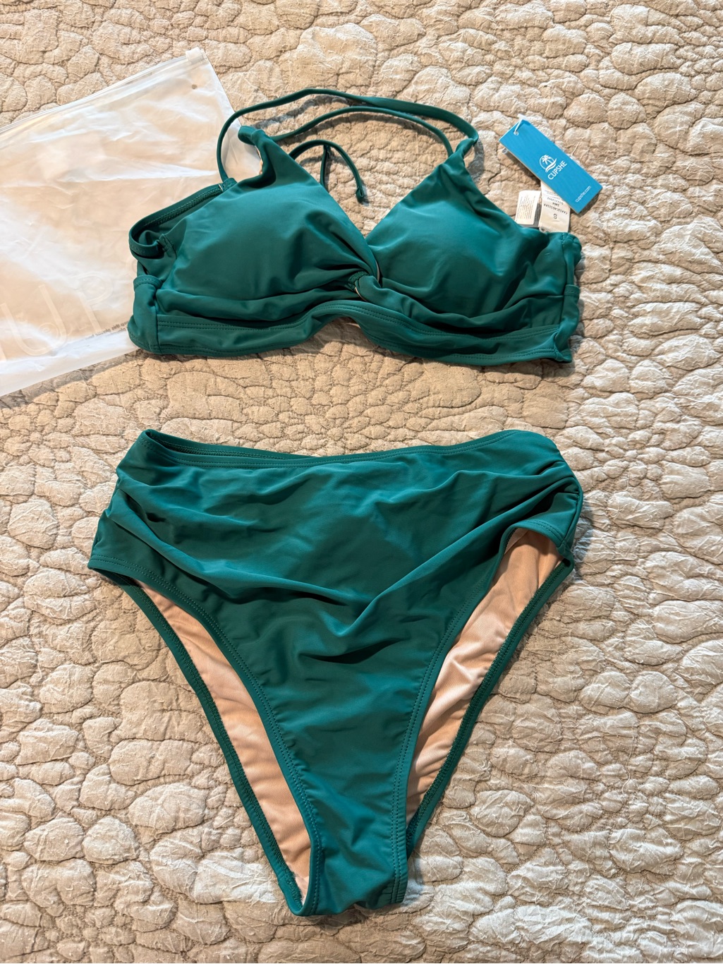 Cupshe Green Vfront Padded Bikini Set